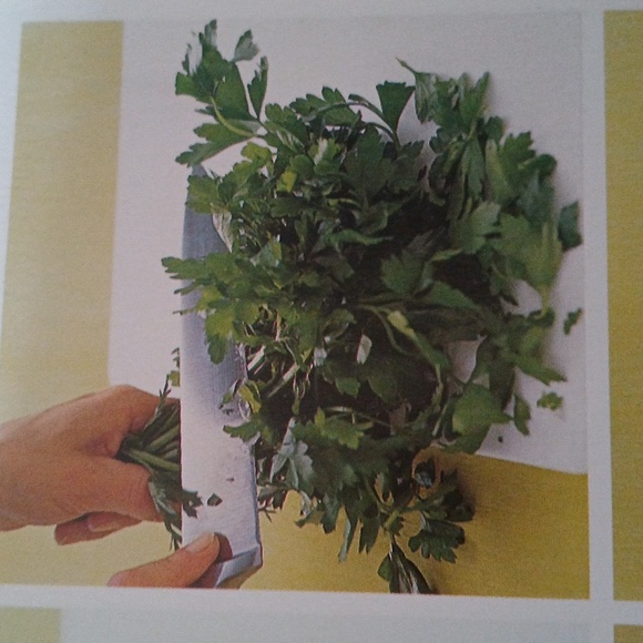 Martha Stewart Cookbook Fresh Flavor Fast First Edition Soft Cover 250 Recipes - Picture 11 of 13